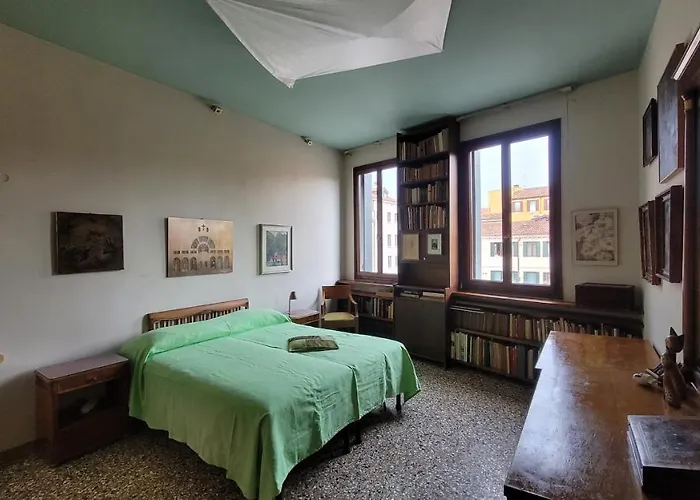 Casa Calle Renier Alloggio in famiglia *